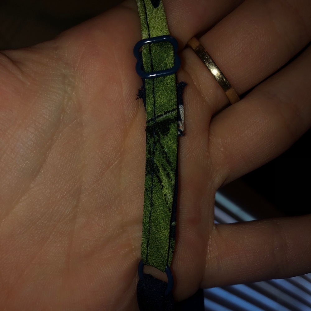 Boutique Ruffle Top - Picture 4 of 4